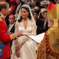威廉王子举行婚礼 新人